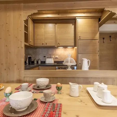 Casa Ladinia Apartmán *